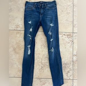 Hollister mid rise dark wash skinny jeans with holes